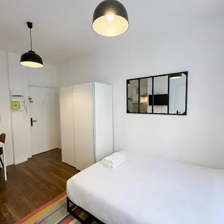 Villeminot, 2 Pers, Gare, Central, Agreable Lägenhet *